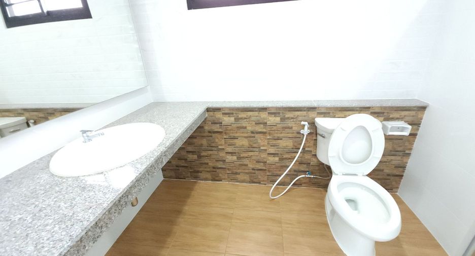 Продажа 3 спальни дом в Mueang Surat Thani, Сураттани