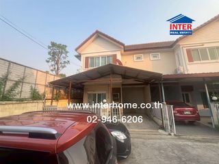 For sale 3 bed townhouse in Sam Khok, Pathum Thani