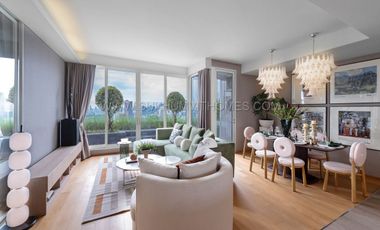 For sale 3 bed condo in Khlong Toei, Bangkok