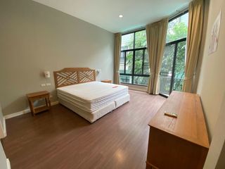 For rent 4 bedrooms house in Khlong Toei, Bangkok