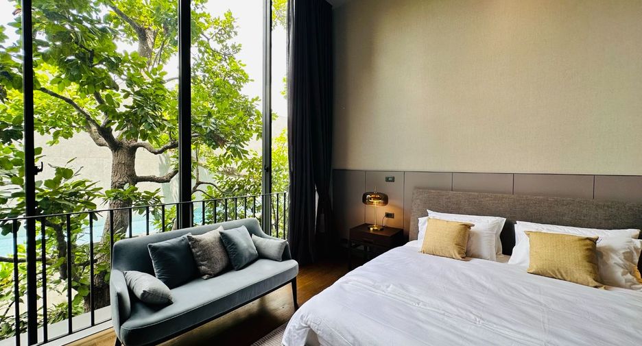 For sale 4 ベッドルーム house in Lat Phrao, Bangkok