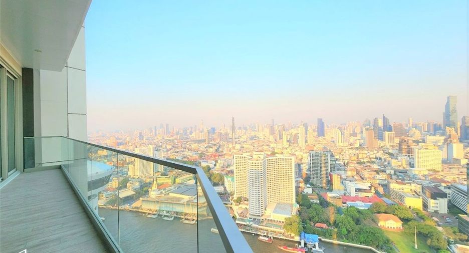 For rent 3 bed condo in Khlong San, Bangkok