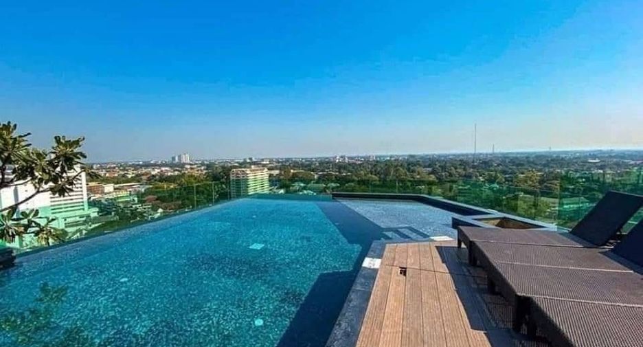 For rent 2 bedrooms condo in Mueang Chiang Mai, Chiang Mai
