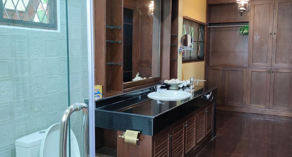 For rent 2 bedrooms house in Mae Rim, Chiang Mai