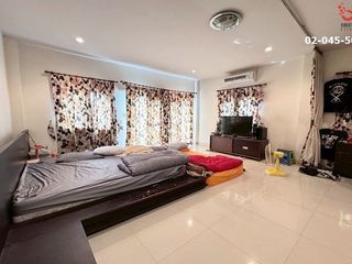For sale 3 Beds house in Bang Sue, Bangkok
