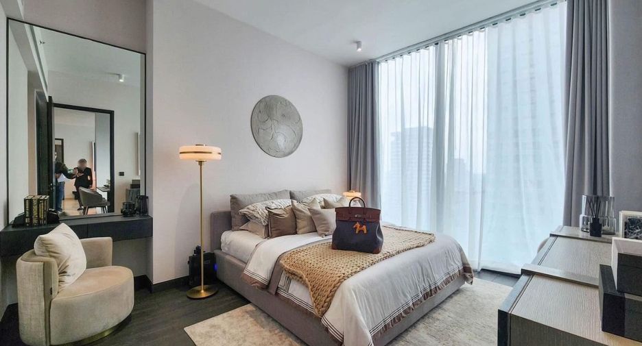For rent 2 bedrooms condo in Sathon, Bangkok