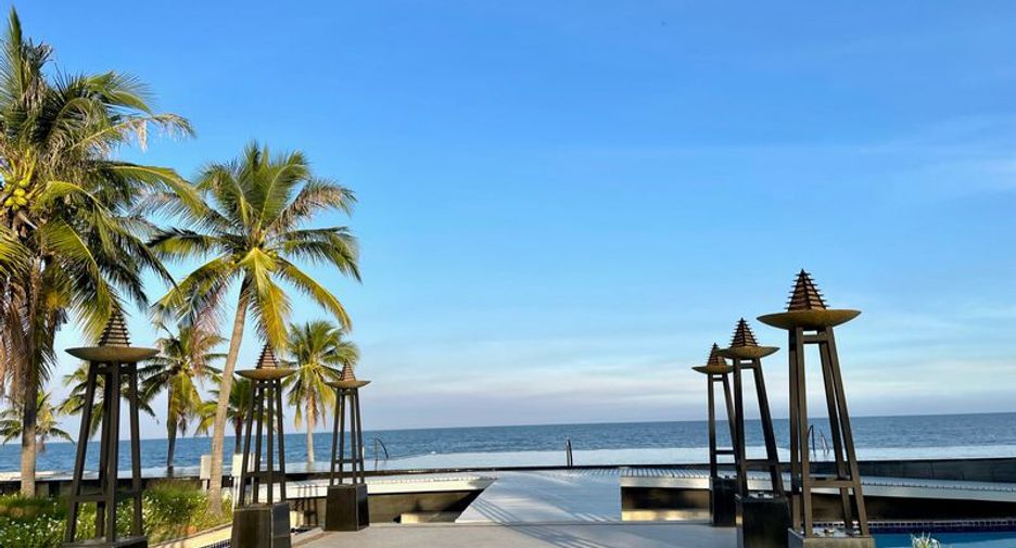 For rent 3 bedrooms condo in Cha Am, Phetchaburi