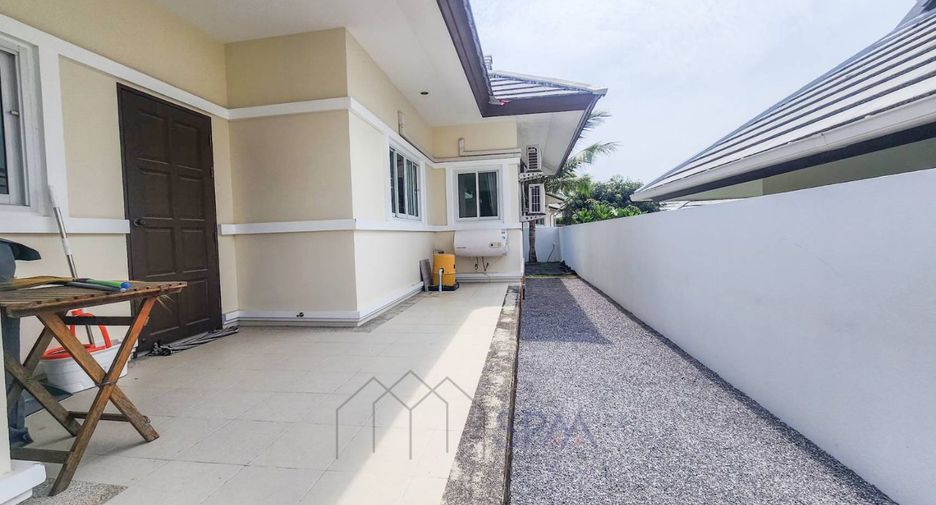 For rent and for sale 3 bedrooms villa in Hua Hin, Prachuap Khiri Khan
