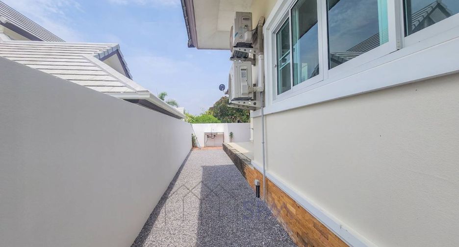 For rent and for sale 3 bedrooms villa in Hua Hin, Prachuap Khiri Khan