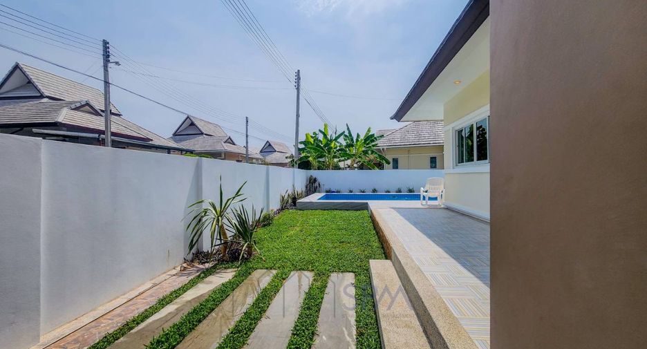 For rent and for sale 3 bedrooms villa in Hua Hin, Prachuap Khiri Khan