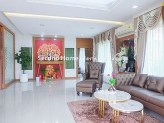 For sale 5 Beds house in Thawi Watthana, Bangkok