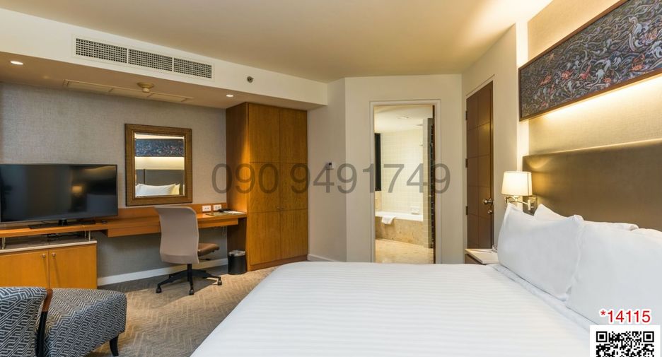 For rent 2 bedrooms condo in Yan Nawa, Bangkok