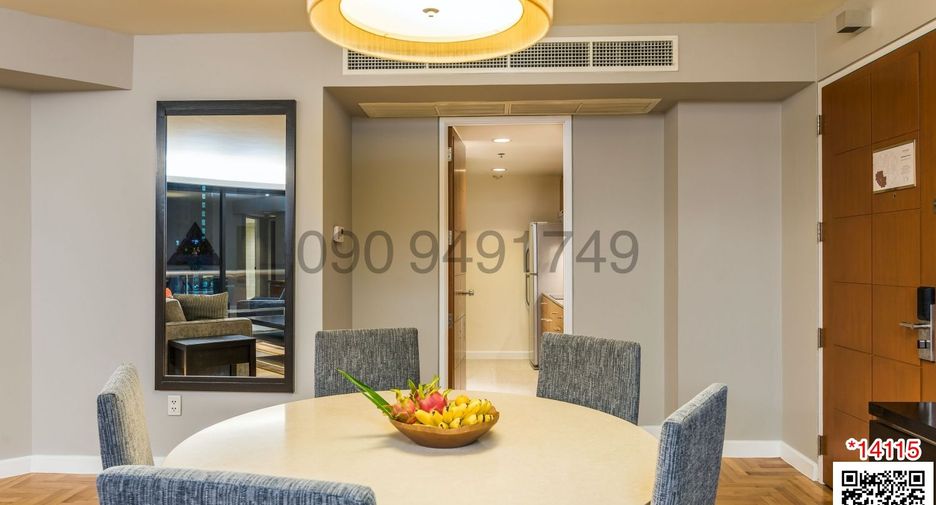 For rent 2 bedrooms condo in Yan Nawa, Bangkok