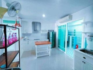 For rent 3 bed townhouse in Huay Yai, Pattaya