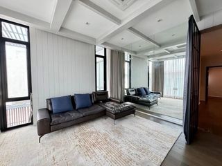 For rent そして for sale 4 Beds house in Khlong Toei, Bangkok