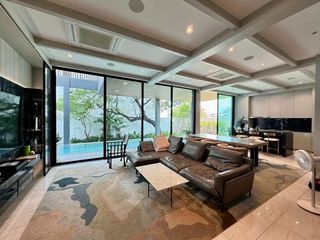 For rent そして for sale 4 Beds house in Khlong Toei, Bangkok