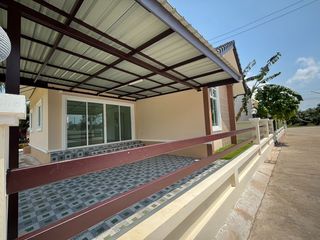 Продажа 2 спальни дом в Мыанг Районг, Районг