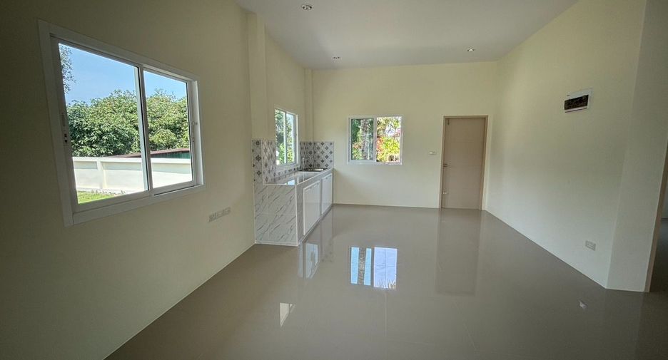 À vendre 2 chambres maison à Mueang Rayong, Rayong