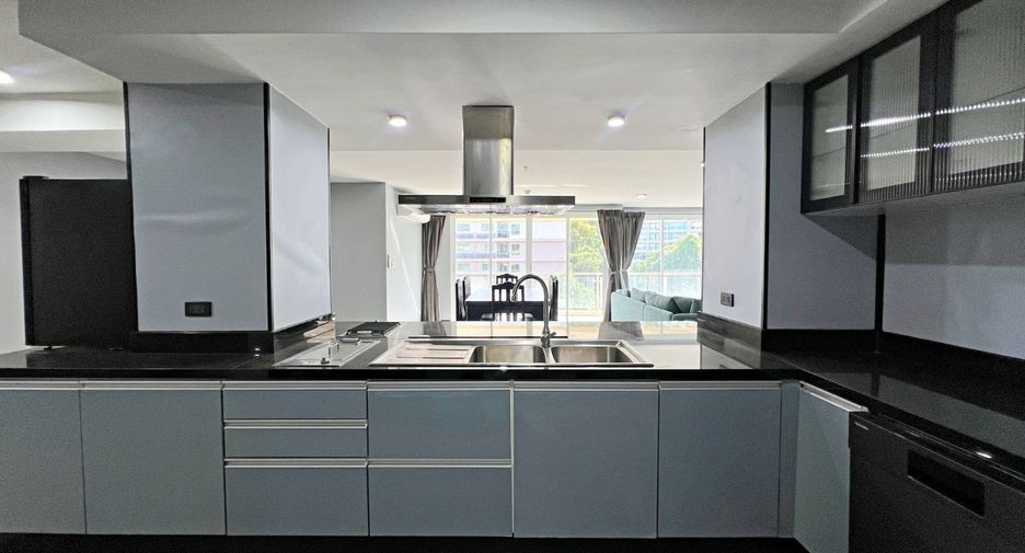 For rent and for sale 3 bedrooms condo in Bang Lamung, Chonburi