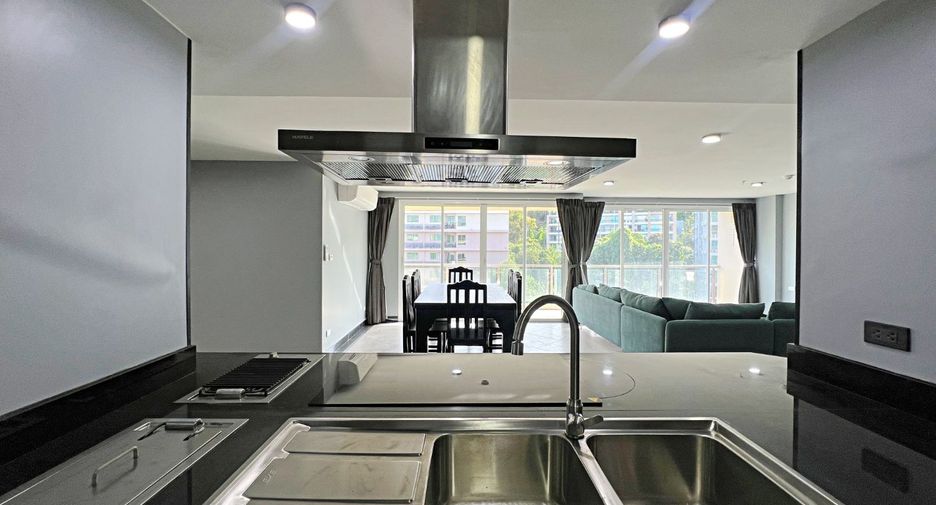 For rent and for sale 3 bedrooms condo in Bang Lamung, Chonburi