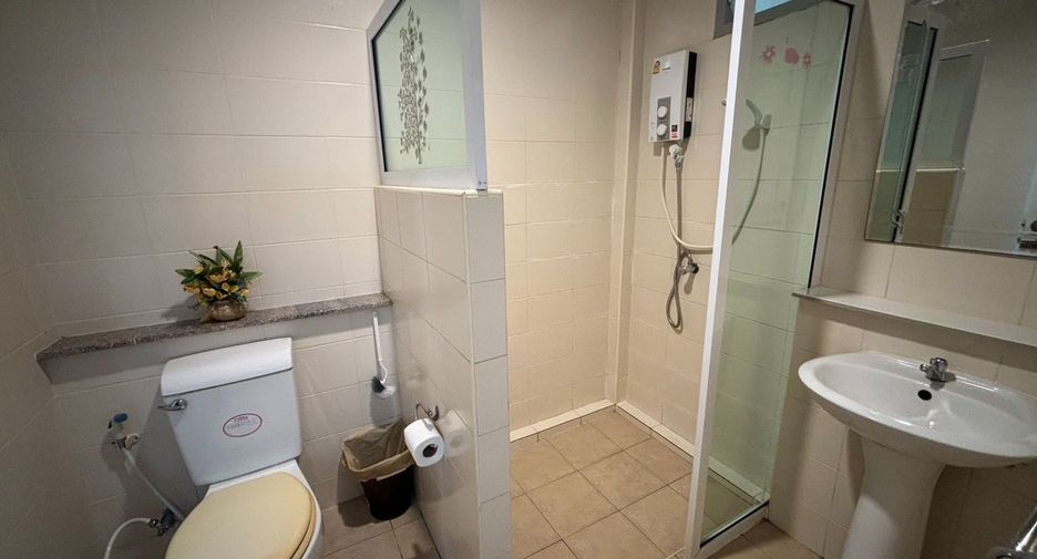 Casa en venta de 3 habitaciones en Klaeng, Rayong