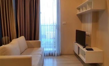 For sale 1 Beds condo in Huai Khwang, Bangkok