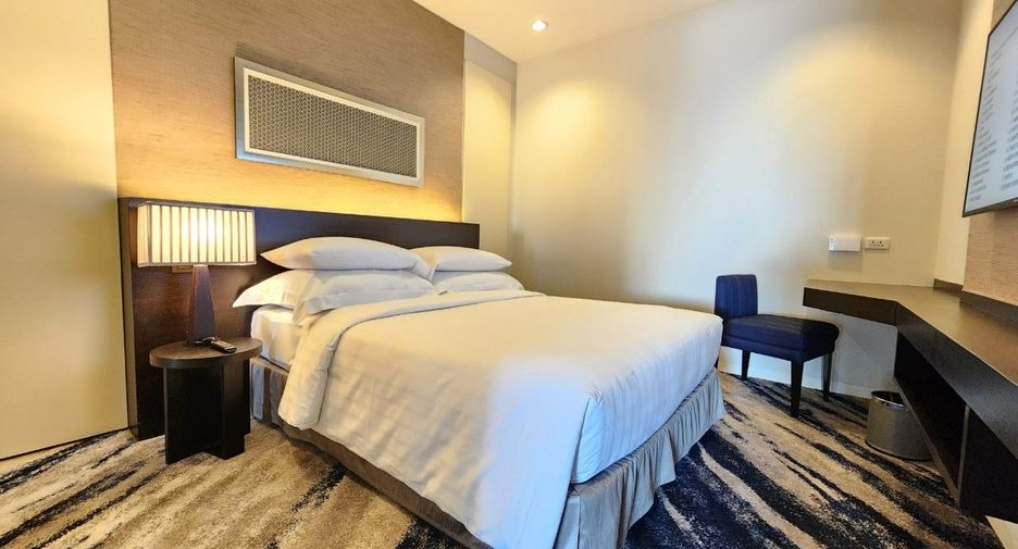 Apartamento con servicios en alquiler de 3 habitaciones en Khlong Toei, Bangkok