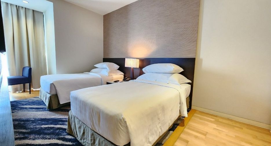 Apartamento con servicios en alquiler de 3 habitaciones en Khlong Toei, Bangkok