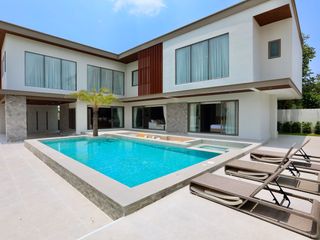For rent and for sale 7 bed house in Bang Lamung, Chonburi