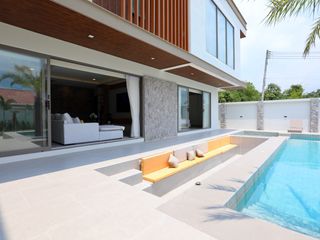 For rent and for sale 7 bed house in Bang Lamung, Chonburi