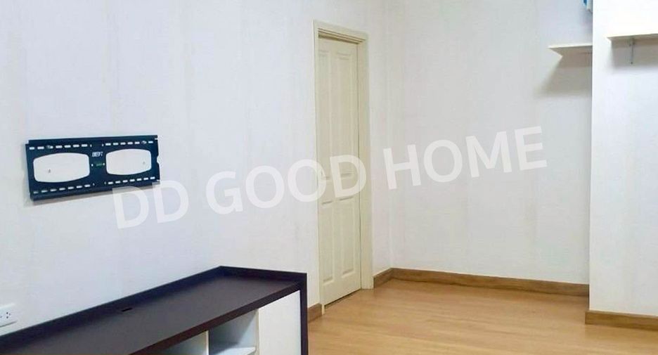 For sale 2 bed condo in Mueang Nonthaburi, Nonthaburi