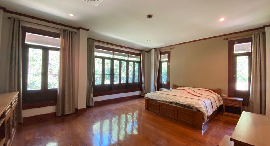 For rent 4 bedrooms house in San Sai, Chiang Mai