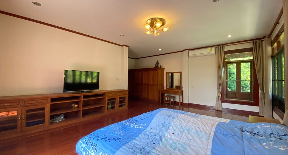 For rent 4 bedrooms house in San Sai, Chiang Mai