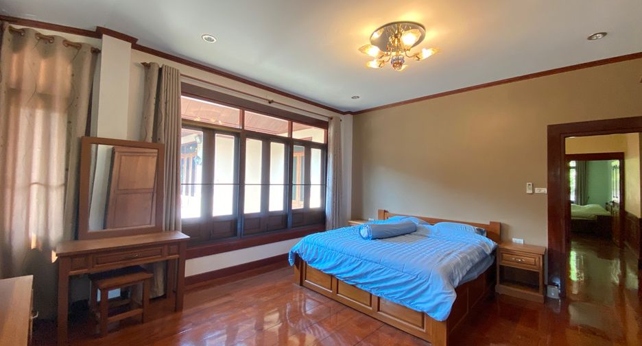 For rent 4 bedrooms house in San Sai, Chiang Mai