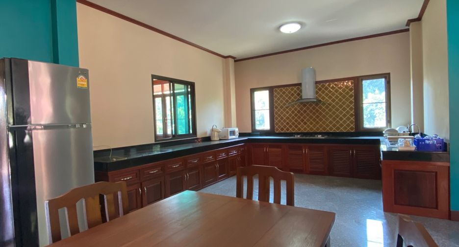 For rent 4 bedrooms house in San Sai, Chiang Mai