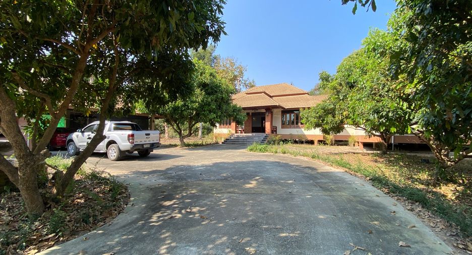 For rent 4 bedrooms house in San Sai, Chiang Mai