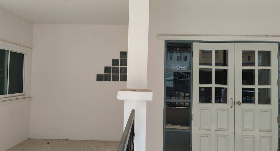For sale 6 bedrooms townhouse in Thanyaburi, Pathum Thani