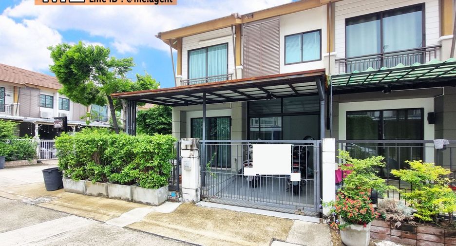For sale 3 ベッドルーム townhouse in Suan Luang, Bangkok