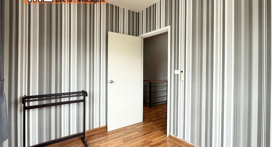 For sale 3 ベッドルーム townhouse in Suan Luang, Bangkok