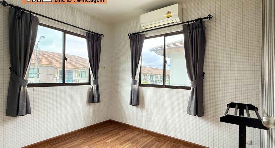 For sale 3 ベッドルーム townhouse in Suan Luang, Bangkok