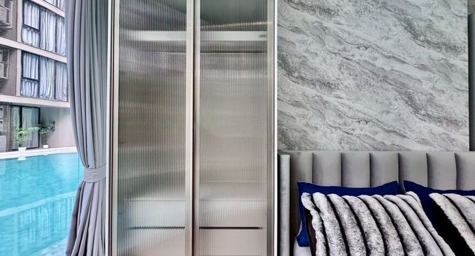 For rent 3 bedrooms condo in Khlong Toei, Bangkok