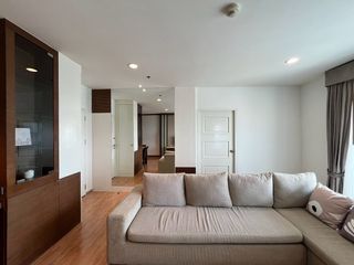 For rent 3 Beds condo in Phaya Thai, Bangkok