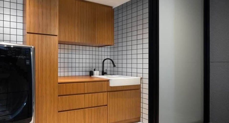 For sale 3 bedrooms house in Sathon, Bangkok