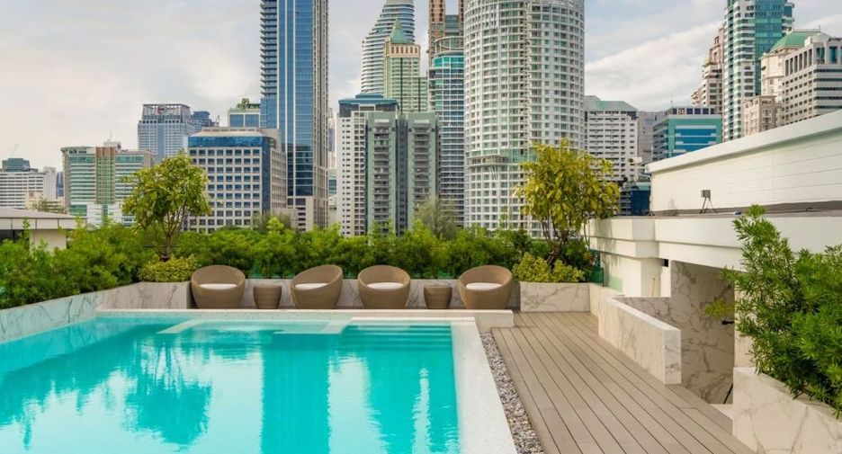 For sale 1 bed condo in Pathum Wan, Bangkok