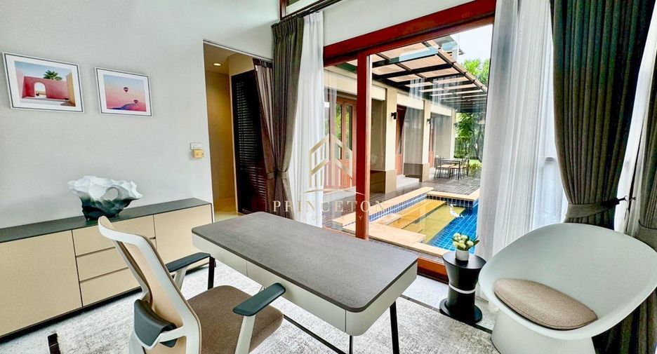 Casa en alquiler de 4 habitaciones en Lat Phrao, Bangkok