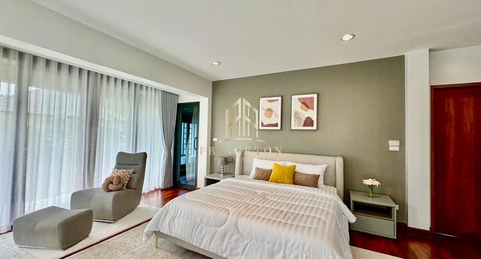 Casa en alquiler de 4 habitaciones en Lat Phrao, Bangkok
