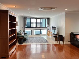 For rent 3 bed condo in Khlong Toei, Bangkok