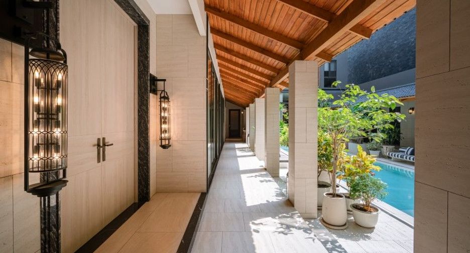 出售 4 卧室 独立屋 在 Wang Thong Lang, 曼谷