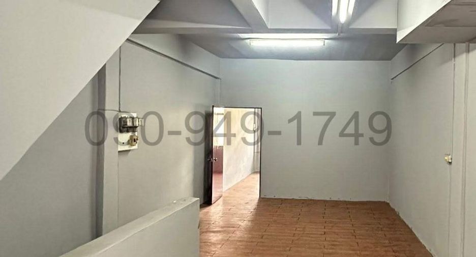 For rent retail Space in Bang Khen, Bangkok