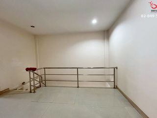 For sale 2 Beds townhouse in Bang Len, Nakhon Pathom